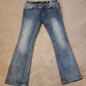 Miss Me Jean's excellent condition